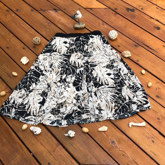 Style & Co. Palm Leaf Skirt - Picture 5 of 7